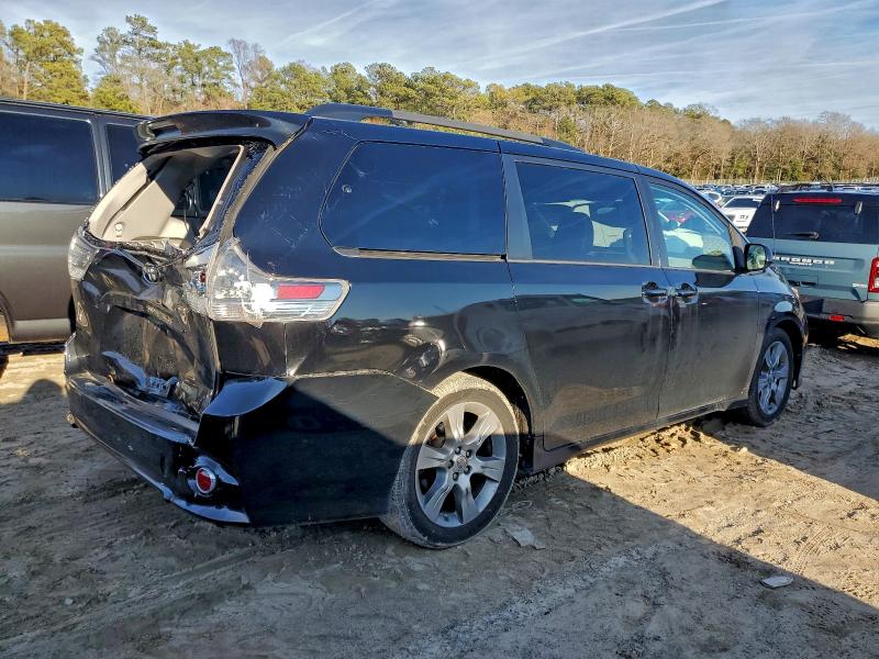 Photo 3 from auction – 2012 TOYOTA SIENNA SPO with VIN 5TDXK3DC3CS265575