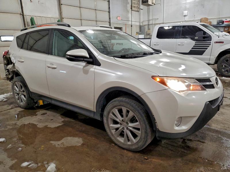 Photo 4 from auction – 2013 TOYOTA RAV4 with VIN 2T3DFREV0DW095718