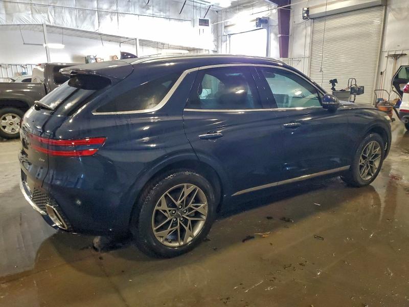 Photo 3 from auction – 2022 GENESIS GV70 BASE with VIN KMUMADTB2NU032867
