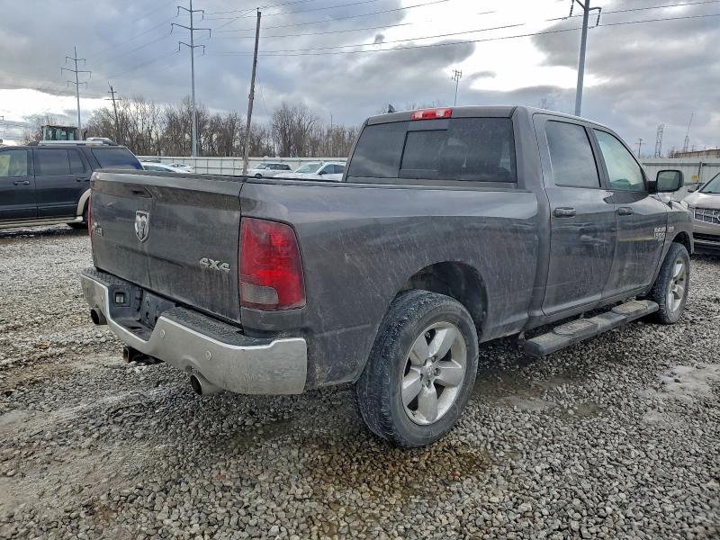 Photo 3 from auction – 2019 RAM 1500 CLASS with VIN 1C6RR7TT4KS601664