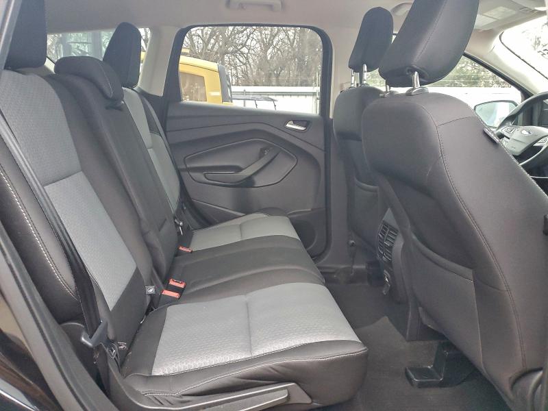 Photo 11 from auction – 2019 FORD ESCAPE SE with VIN 1FMCU9GD0KUC44284