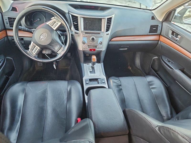 Photo 8 from auction – 2014 SUBARU OUTBACK 3. with VIN 4S4BRDNC5E2307731
