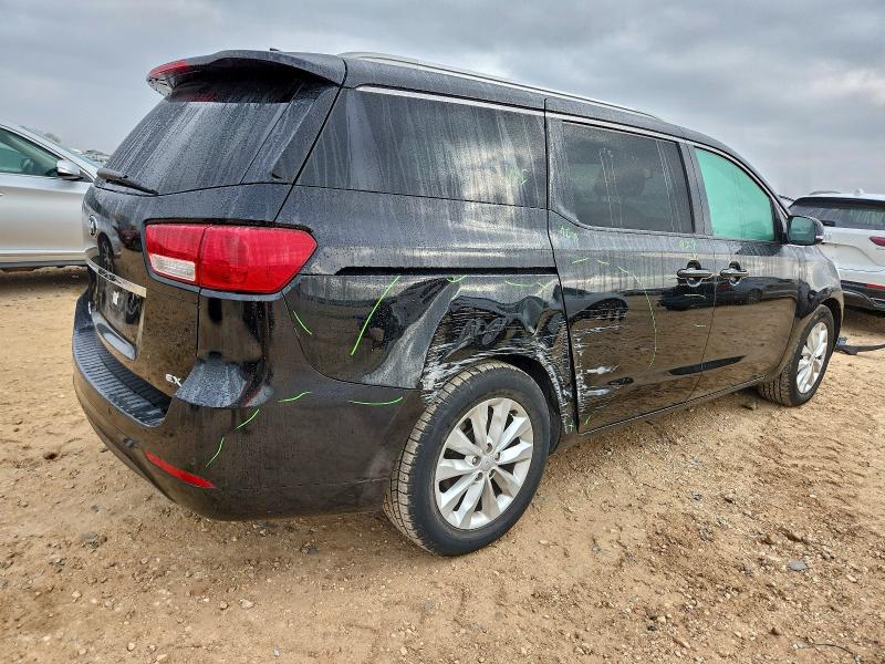 Photo 3 from auction – 2017 KIA SEDONA EX with VIN KNDMC5C11H6264198
