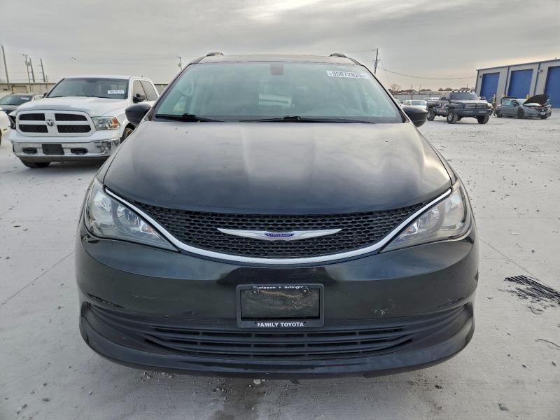 Photo 5 from auction – 2020 CHRYSLER VOYAGER with VIN 2C4RC1DG0LR264826
