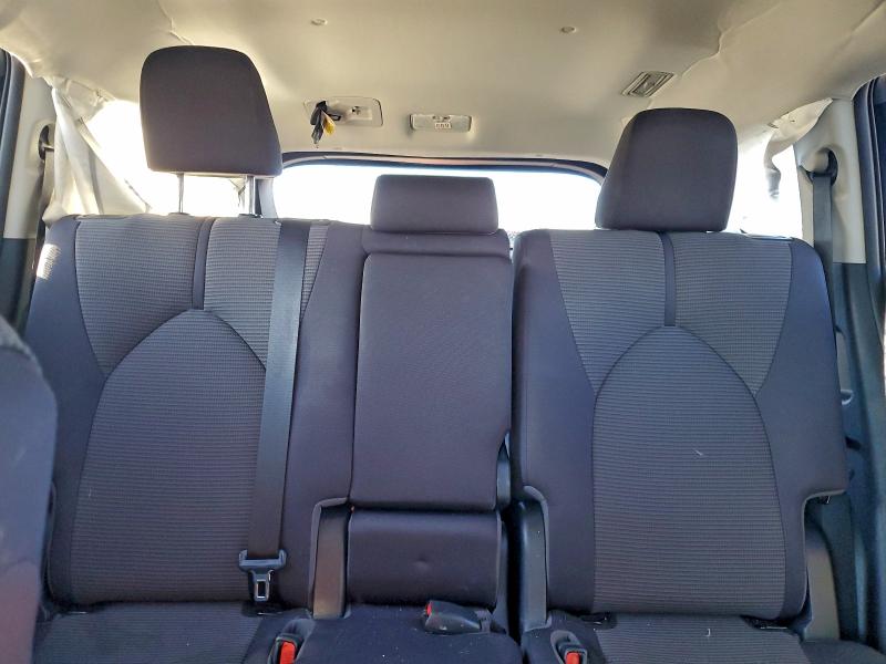 Photo 10 from auction – 2021 TOYOTA HIGHLANDER with VIN 5TDBZRBH4MS113281