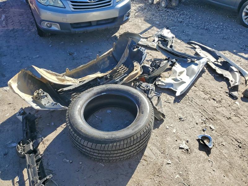 Photo 13 from auction – 2020 TOYOTA 4RUNNER SR with VIN JTEBU5JR2L5772400