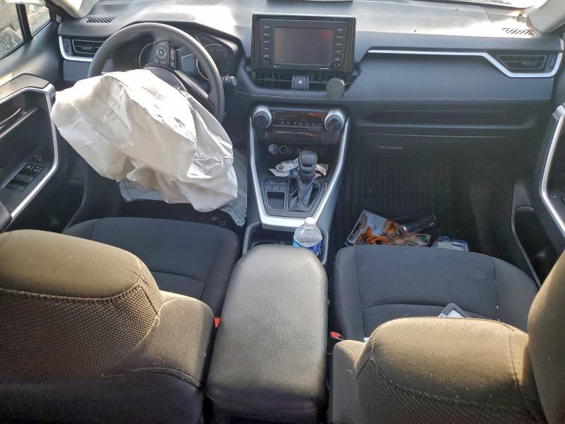 Photo 8 from auction – 2021 TOYOTA RAV4 with VIN 2T3H1RFV7MC157292