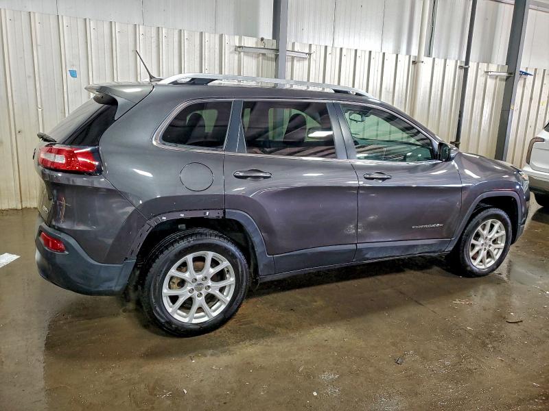 Photo 3 from auction – 2017 JEEP CHEROKEE L with VIN 1C4PJLCB5HW664054
