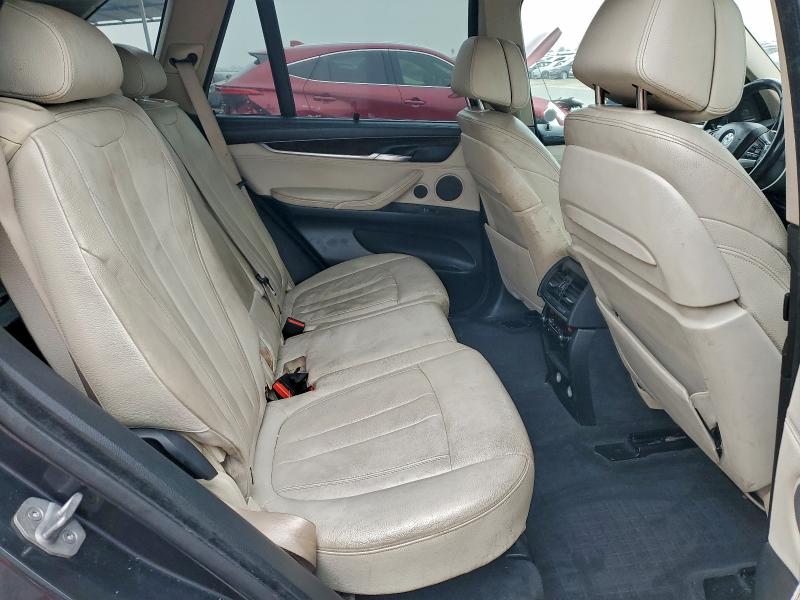 Photo 10 from auction – 2015 BMW X5 XDRIVE5 with VIN 5UXKR6C53F0J74435