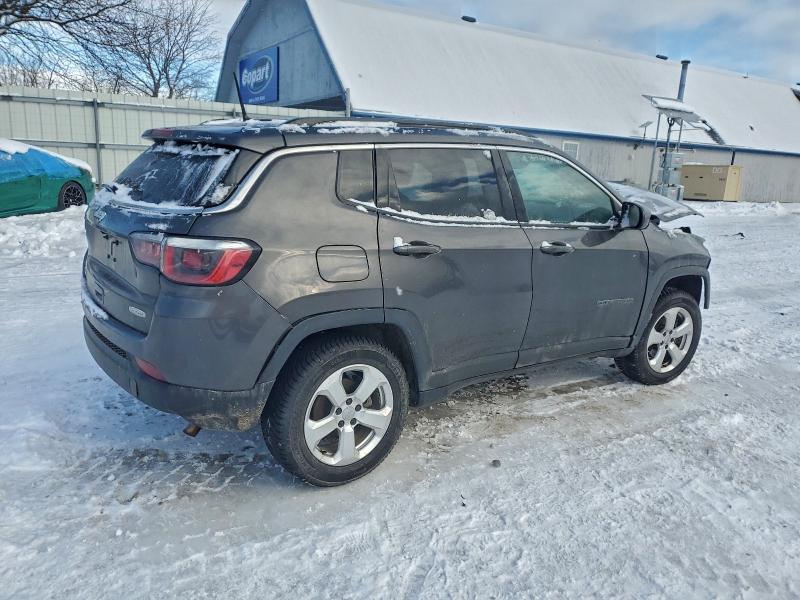 Photo 3 from auction – 2018 JEEP COMPASS LA with VIN 3C4NJDBB5JT270287