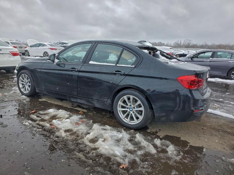 Photo 2 from auction – 2018 BMW 320 I with VIN WBA8E1G52JNU92589