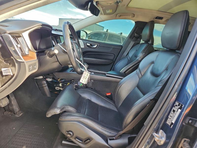 Photo 7 from auction – 2019 VOLVO XC60 T6 IN with VIN YV4A22RL1K1333907
