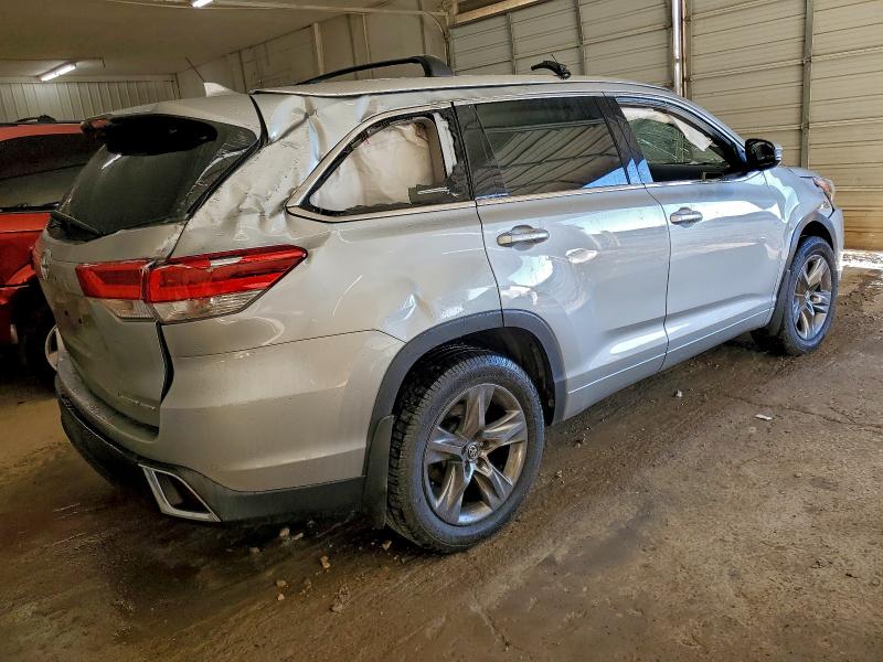 Photo 3 from auction – 2019 TOYOTA HIGHLANDER with VIN 5TDDZRFH7KS984482
