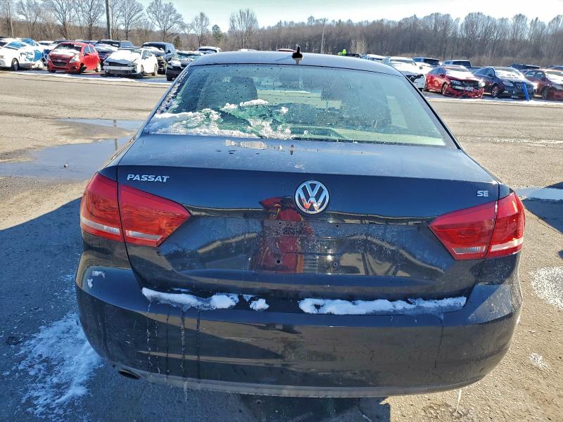 Photo 6 from auction – 2013 VOLKSWAGEN PASSAT SE with VIN 1VWBP7A39DC068613