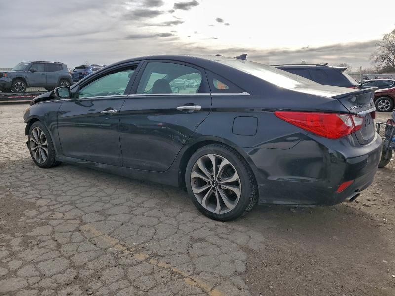 Photo 2 from auction – 2014 HYUNDAI SONATA SE with VIN 5NPEC4AC6EH926877
