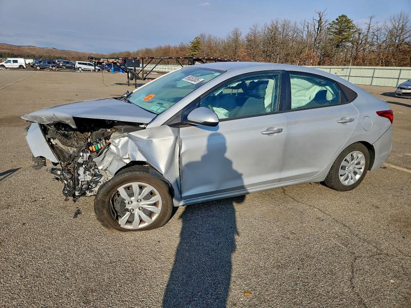 HYUNDAI ACCENT SE 2021 with VIN 3KPC24A62ME153493 - Photo from auction