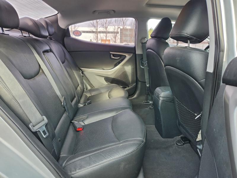 Photo 10 from auction – 2011 HYUNDAI ELANTRA GL with VIN 5NPDH4AE1BH075503