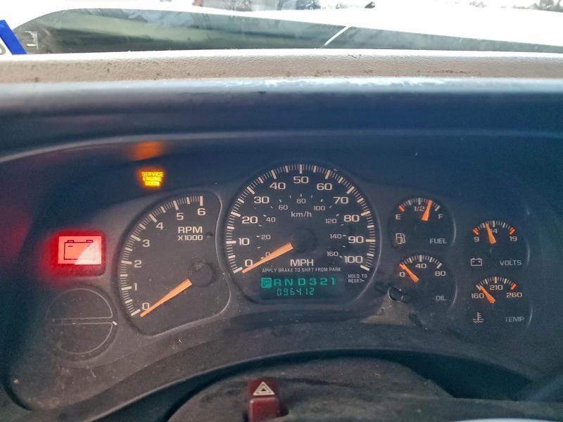 Photo 9 from auction – 2002 CHEVROLET SILVERADO with VIN 2GCEC19T821261528