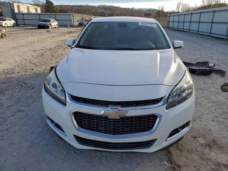 Photo 5 from auction – 2015 CHEVROLET MALIBU 2LT with VIN 1G11D5SL2FF339838