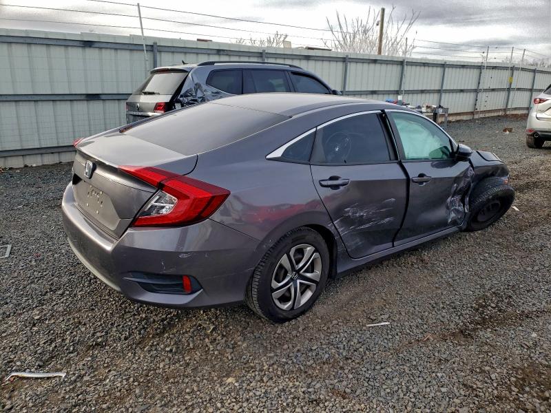 Photo 3 from auction – 2017 HONDA CIVIC LX with VIN 2HGFC2F58HH524585