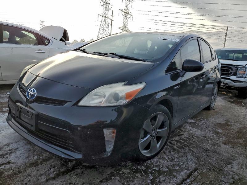 TOYOTA PRIUS 2013 مع رقم تعريف المركبة JTDKN3DU7D1647892 - صورة من المزاد