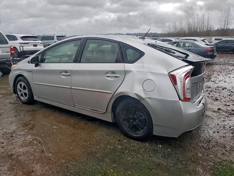 Photo 2 from auction – 2012 TOYOTA PRIUS with VIN JTDKN3DU3C1590654