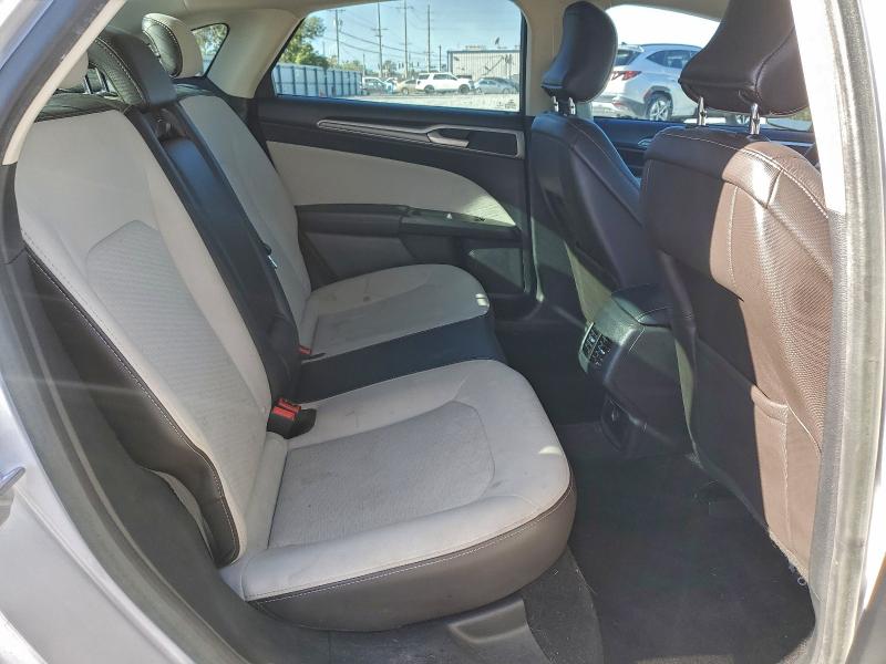 Photo 10 from auction – 2019 FORD FUSION SE with VIN 3FA6P0HD8KR285830