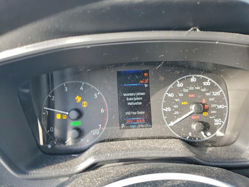 Photo 9 from auction – 2023 TOYOTA COROLLA LE with VIN JTDBCMFEXP3020744