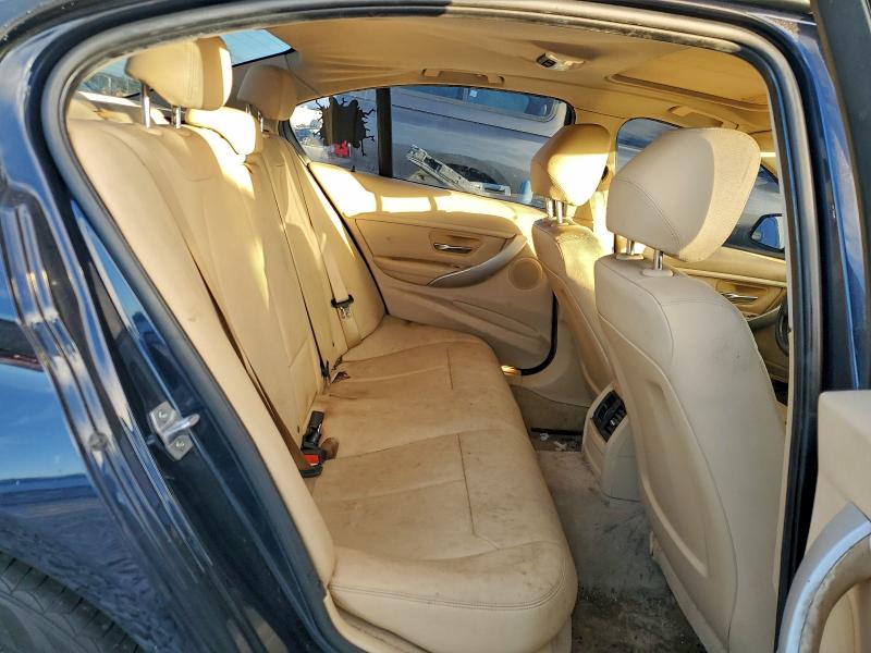 Photo 10 from auction – 2015 BMW 320 I with VIN WBA3B1G58FNT02367