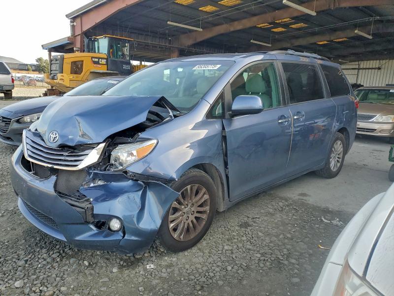 Photo 1 from auction – 2016 TOYOTA SIENNA XLE with VIN 5TDYK3DC2GS712696