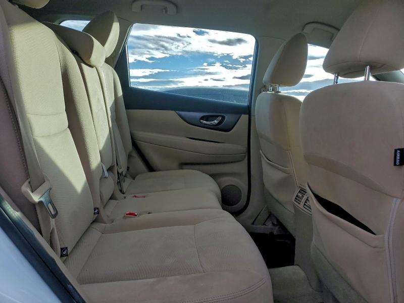 Photo 11 from auction – 2015 NISSAN ROGUE S with VIN KNMAT2MV6FP581159