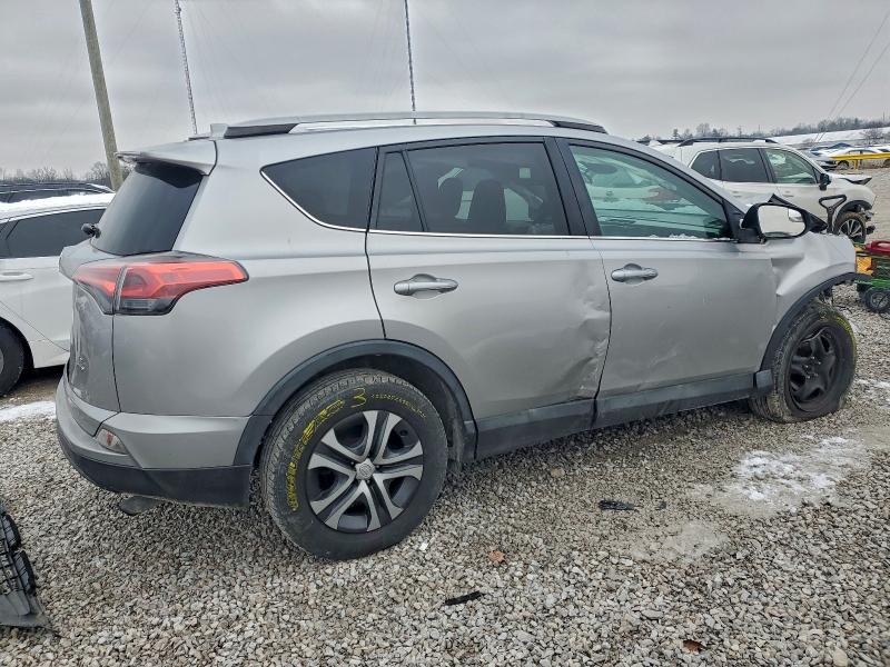 Photo 3 from auction – 2017 TOYOTA RAV4 LE with VIN 2T3BFREV3HW682394