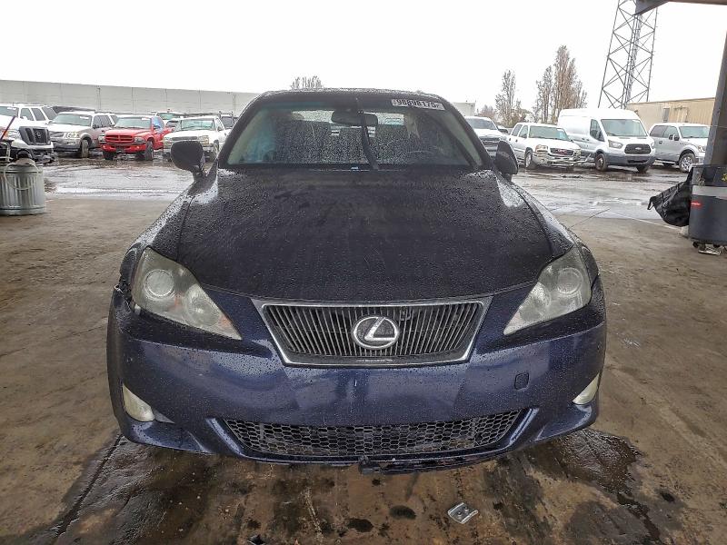 Photo 5 from auction – 2007 LEXUS IS 350 with VIN JTHBE262472008727
