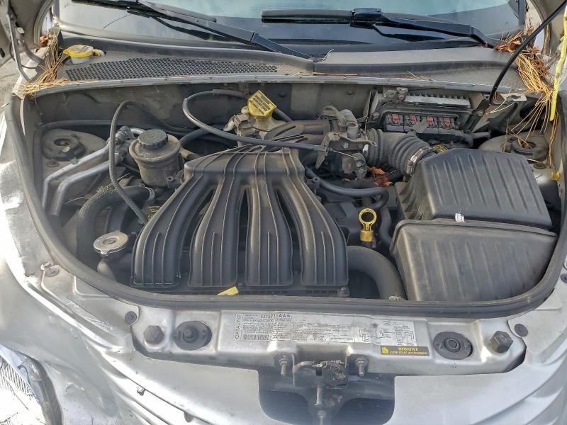 Photo 12 from auction – 2005 CHRYSLER PT CRUISER with VIN 3C4FY48B05T537624