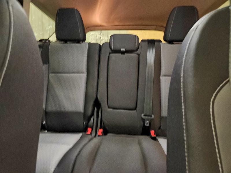 Photo 10 from auction – 2017 FORD ESCAPE SE with VIN 1FMCU9GD1HUC47736