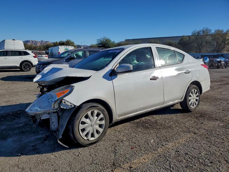 NISSAN VERSA S 2019 with VIN 3N1CN7AP1KL833012 - Photo from auction