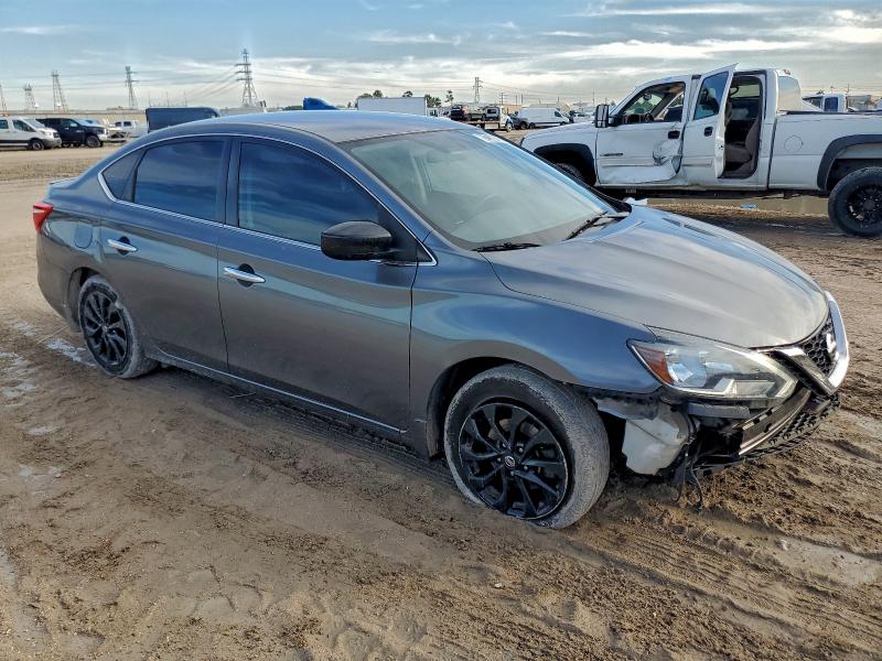 Photo 4 from auction – 2018 NISSAN SENTRA S with VIN 3N1AB7AP6JY236326