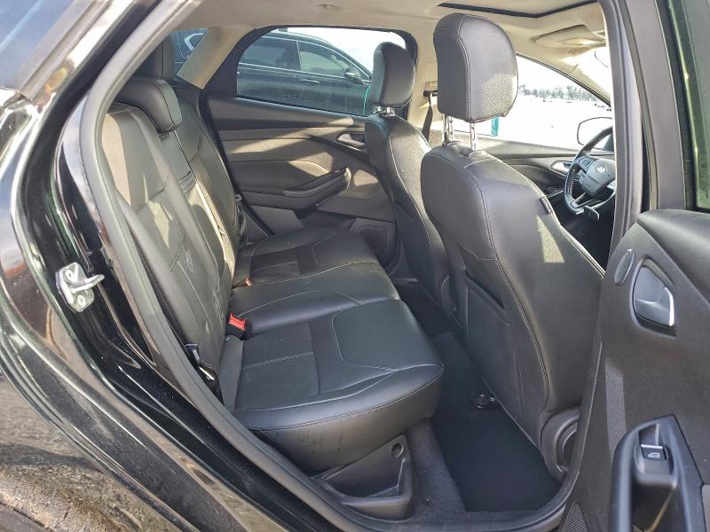 Photo 10 from auction – 2015 FORD FOCUS with VIN 1FADP3N23FL328454