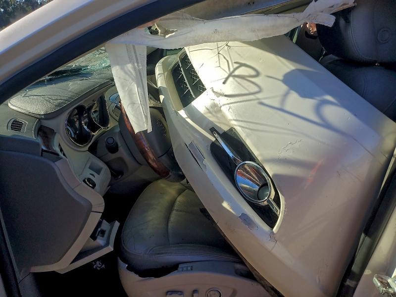 Photo 7 from auction – 2011 BUICK LACROSSE C with VIN 1G4GE5ED4BF329689