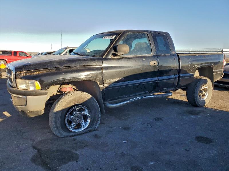 Photo 1 from auction – 1999 DODGE RAM 1500 with VIN 1B7HF13Z4XJ618220