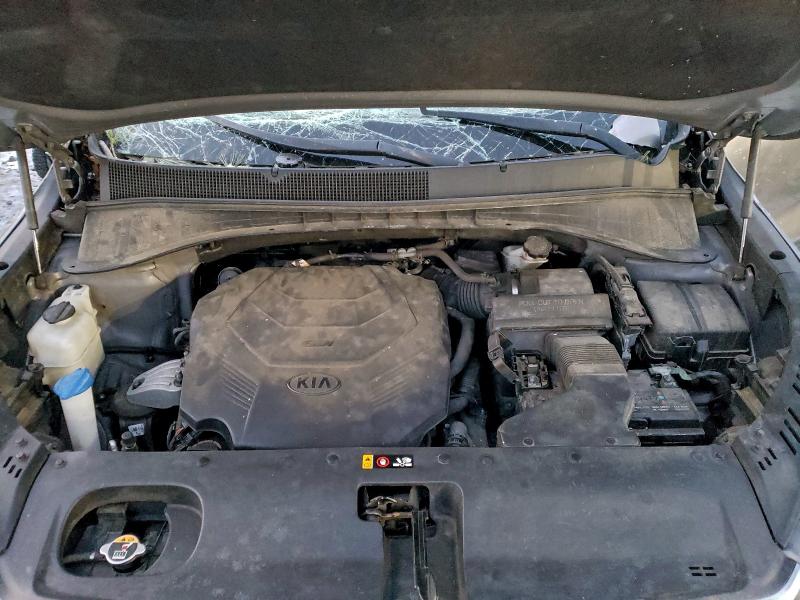 Photo 12 from auction – 2019 KIA SORENTO EX with VIN 5XYPHDA55KG478372