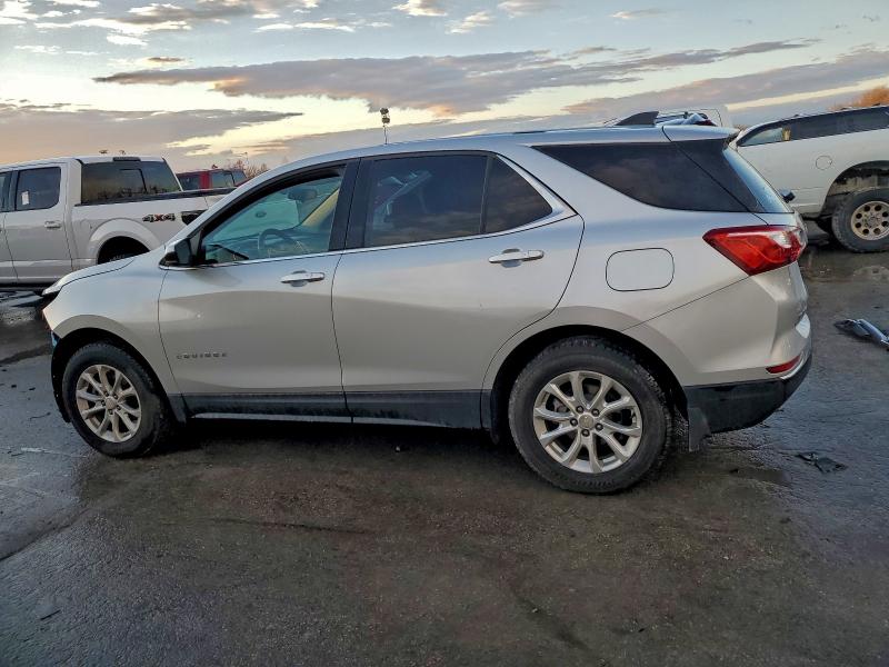 Photo 2 from auction – 2018 CHEVROLET EQUINOX LT with VIN 2GNAXSEVXJ6309829