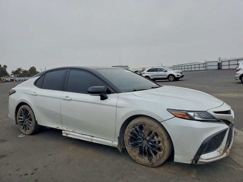 Photo 4 from auction – 2023 TOYOTA CAMRY XSE with VIN 4T1K31AK8PU051010