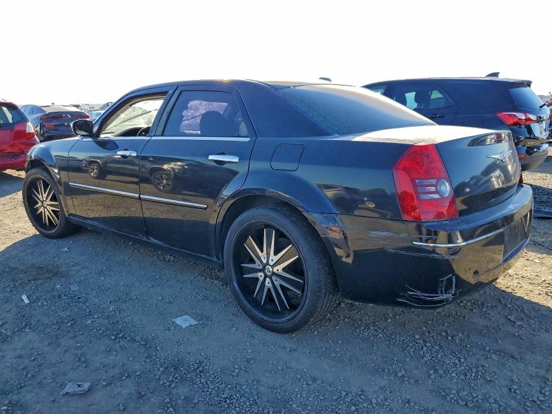 Photo 2 from auction – 2010 CHRYSLER 300 TOURIN with VIN 2C3CA5CV9AH241832