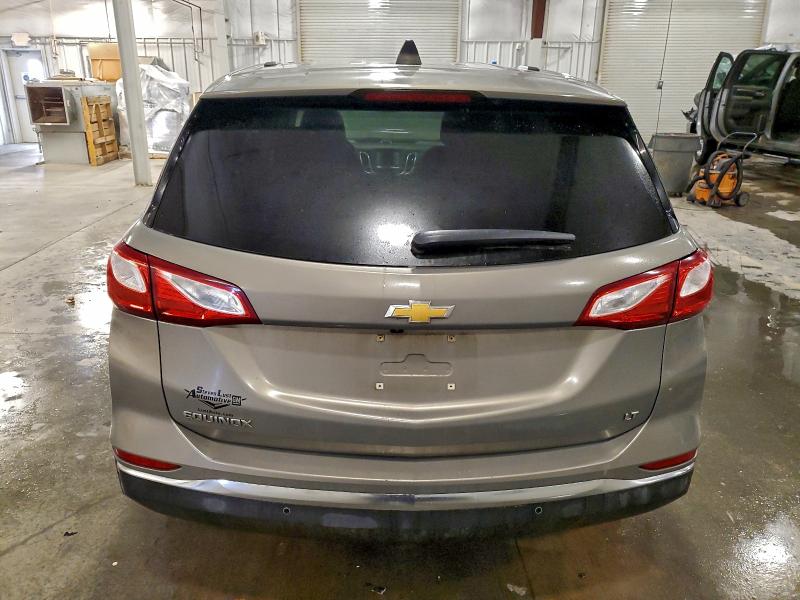 Photo 6 from auction – 2018 CHEVROLET EQUINOX LT with VIN 3GNAXJEV8JS639982