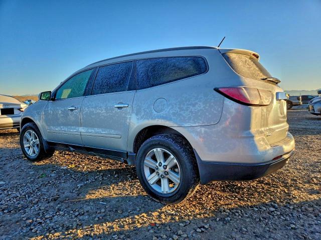 Photo 2 from auction – 2014 CHEVROLET TRAVERSE L with VIN 1GNKVHKD9EJ362183