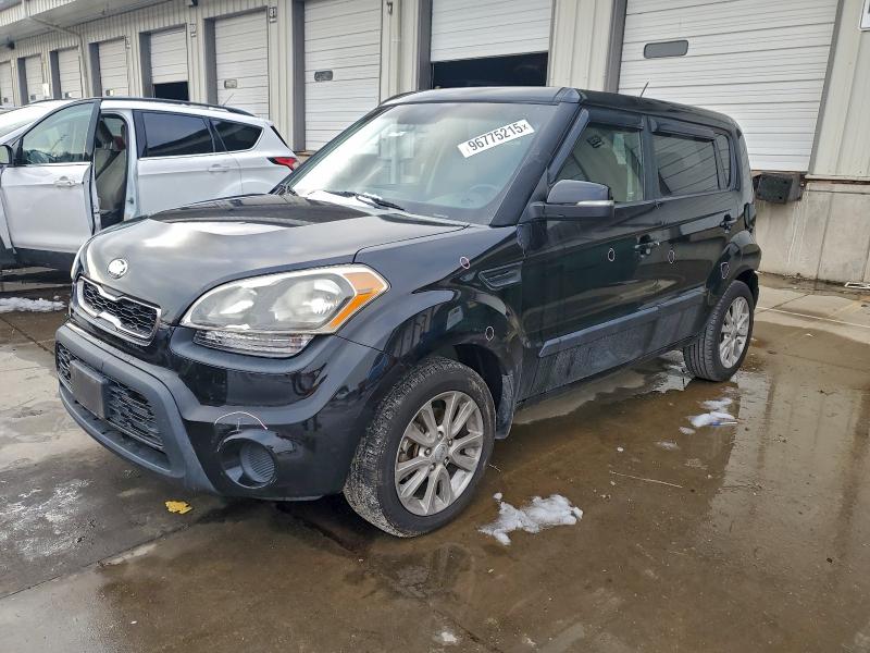 KIA SOUL + 2013 z numerem VIN KNDJT2A60D7545588 - Zdjęcie z aukcji
