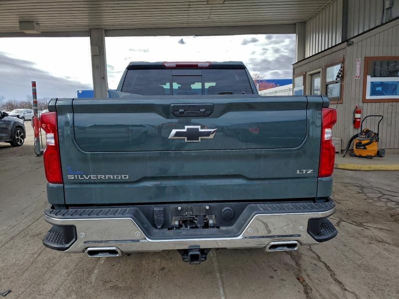 Photo 6 from auction – 2025 CHEVROLET SILVERADO with VIN 1GCUKGE80SZ232602