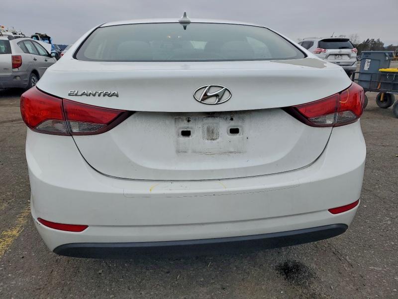 Photo 6 from auction – 2016 HYUNDAI ELANTRA SE with VIN 5NPDH4AE2GH745549