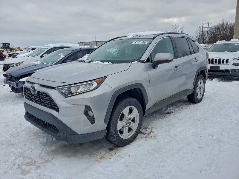 Photo 1 from auction – 2019 TOYOTA RAV4 XLE with VIN 2T3P1RFVXKC040184